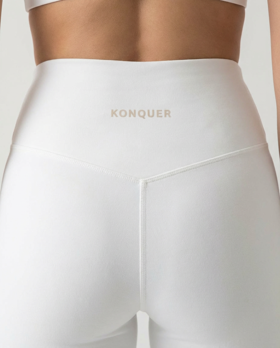 AirGlide™ Artemis Flared Tights